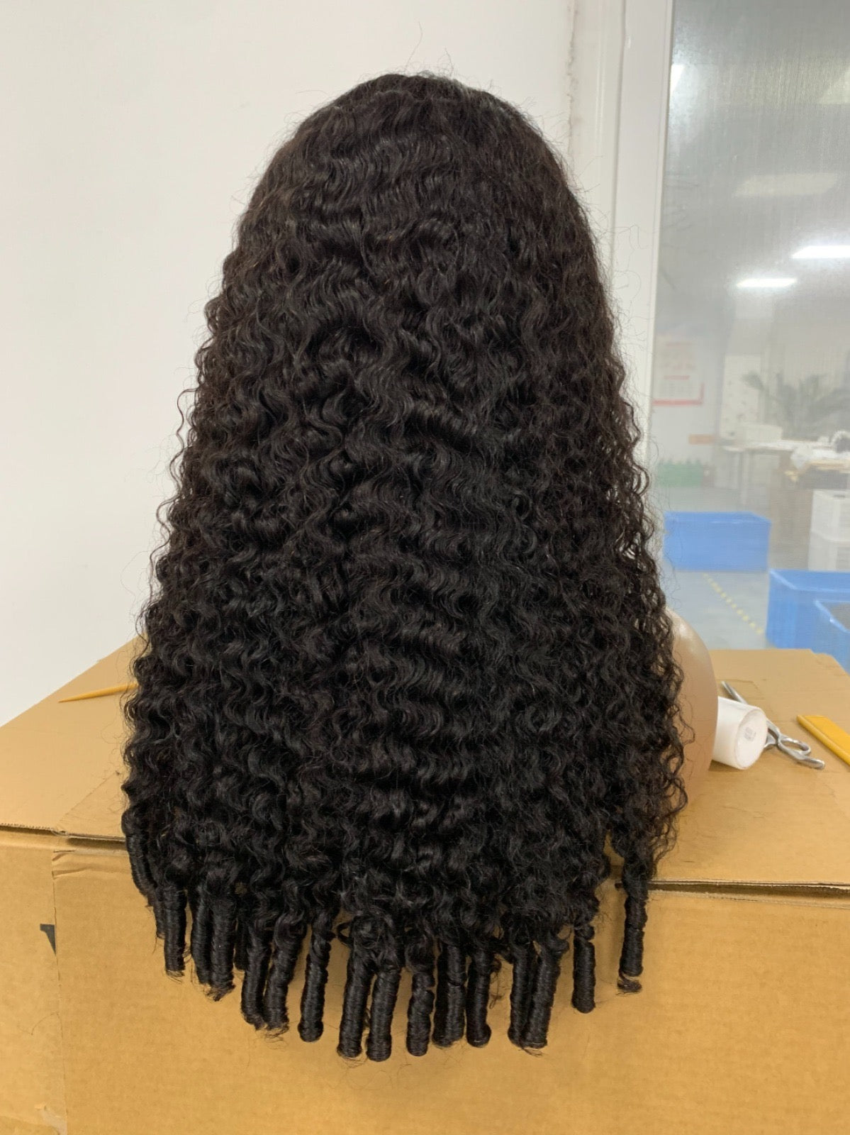 Burmese curly wig